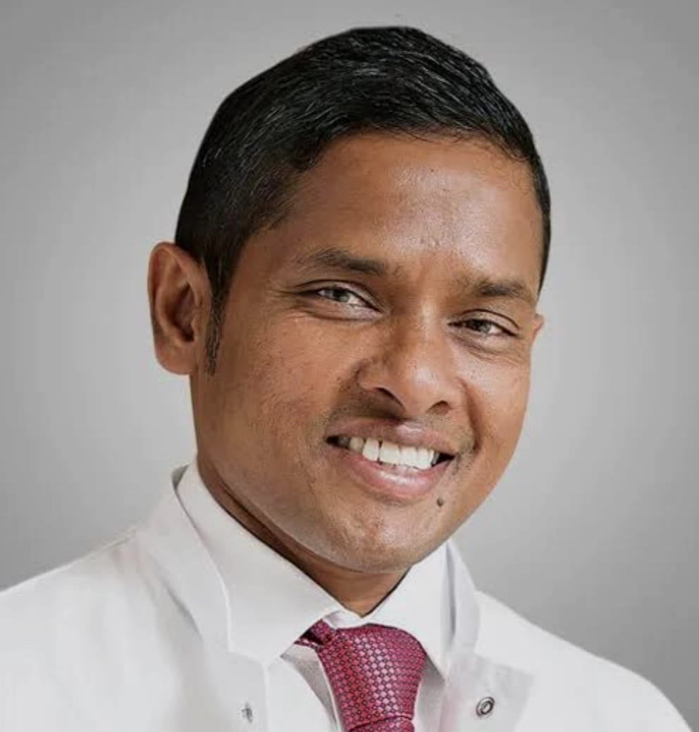 Dr Thushira Weerawarna